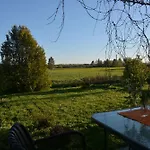 Viihtyisae Pikkukoti Forssassa - Tiny Cosy In * 福尔萨