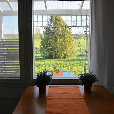 Viihtyisae Pikkukoti Forssassa - Tiny Cosy In * فورسا
